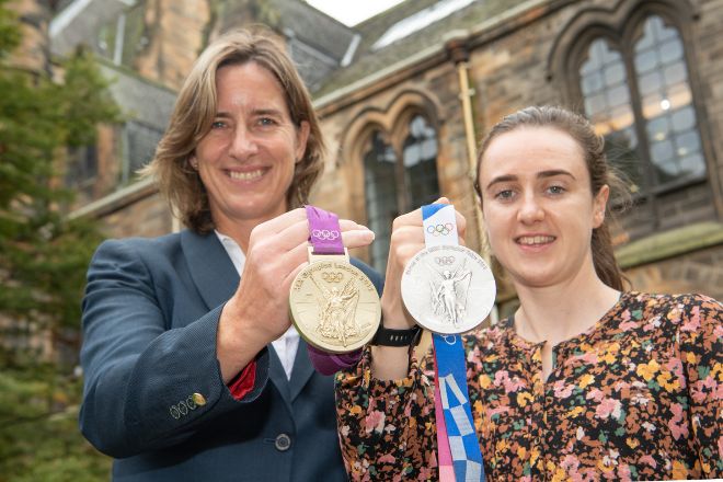 Laura Muir and Dame Katherine Grainger with their olympic medals