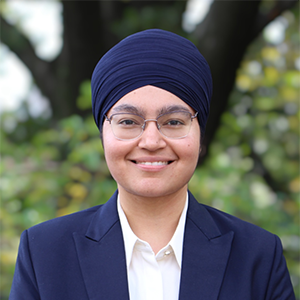 Profile photo of Dr Jalnidh Kaur outside