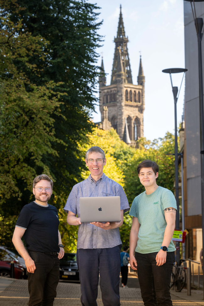 (l-r) Dr Lauritz Thamsen, Prof Wim Vanderbauwhede, and Kathleen West of the University of Glasgow’s School of Computing Science