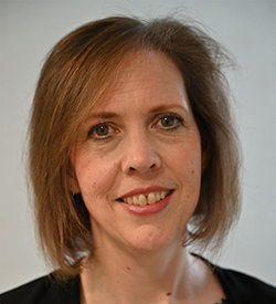 Professor Moira Fischbach-Smith, Vice-Principal (Learning & Teaching), Universit
